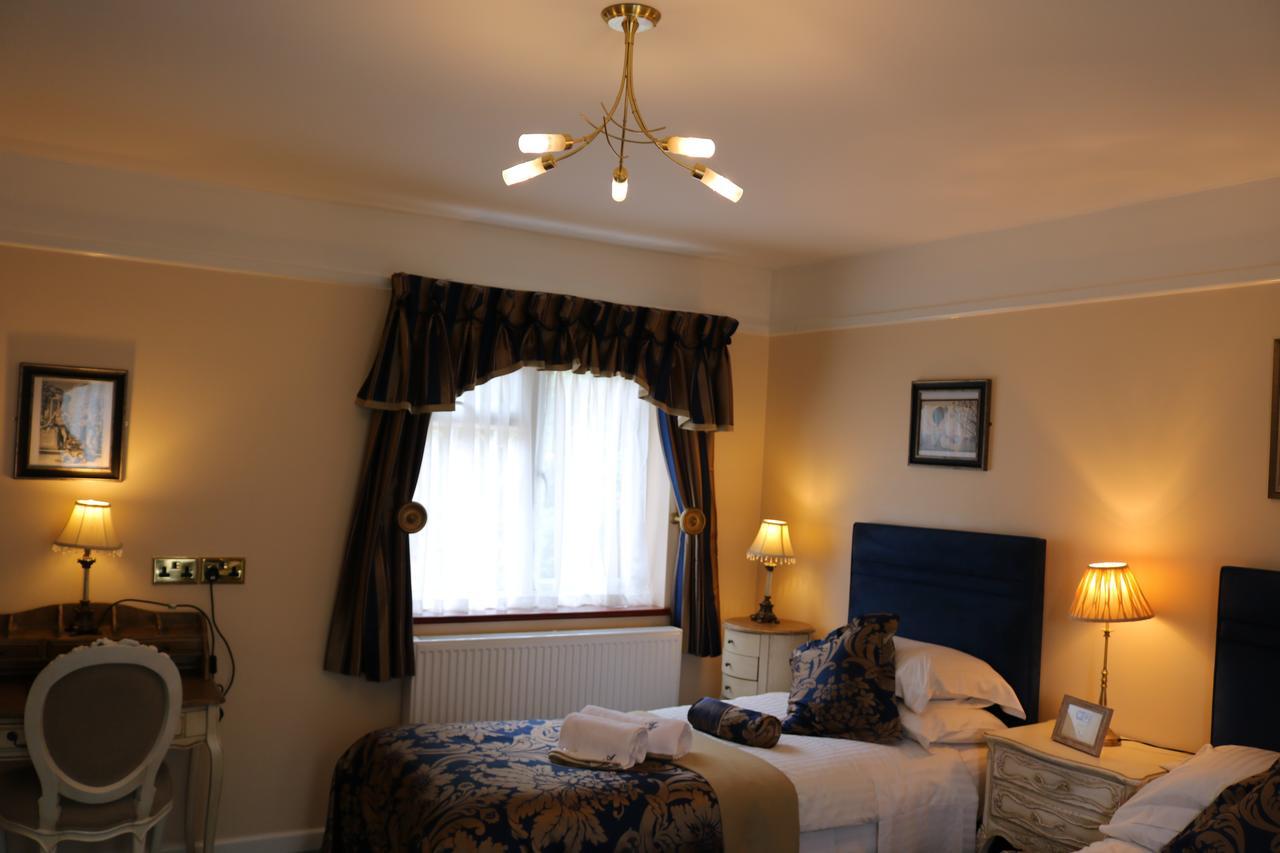 Abbington Hotel Stevenage Exteriör bild